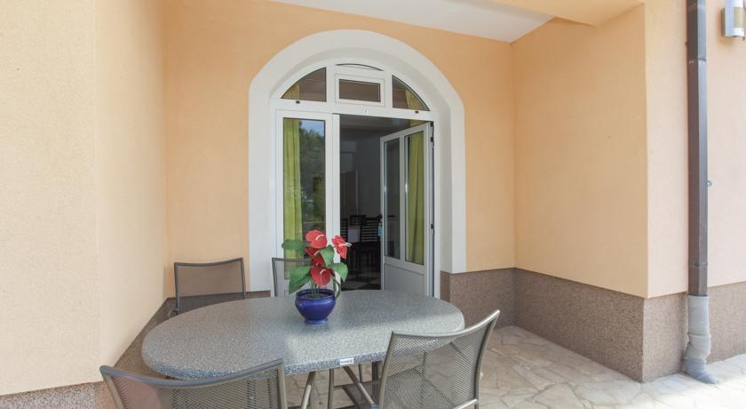 Apartments Damjanovic Makarská Pokoj fotografie
