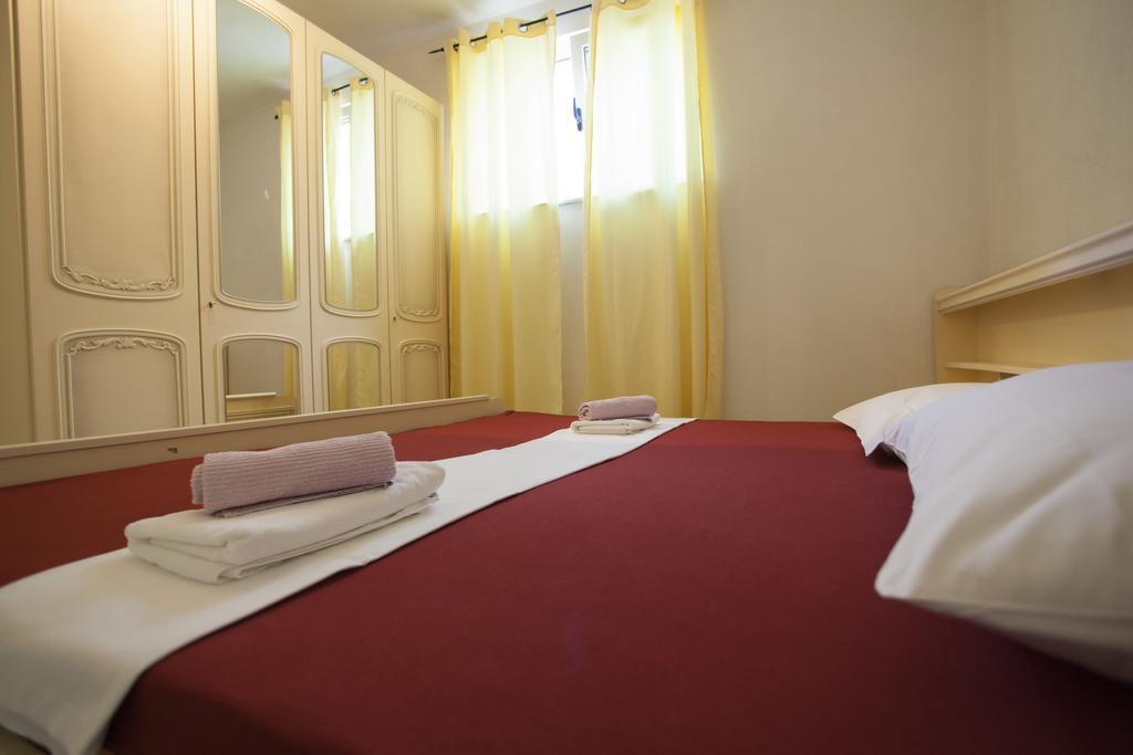 Apartments Damjanovic Makarská Pokoj fotografie