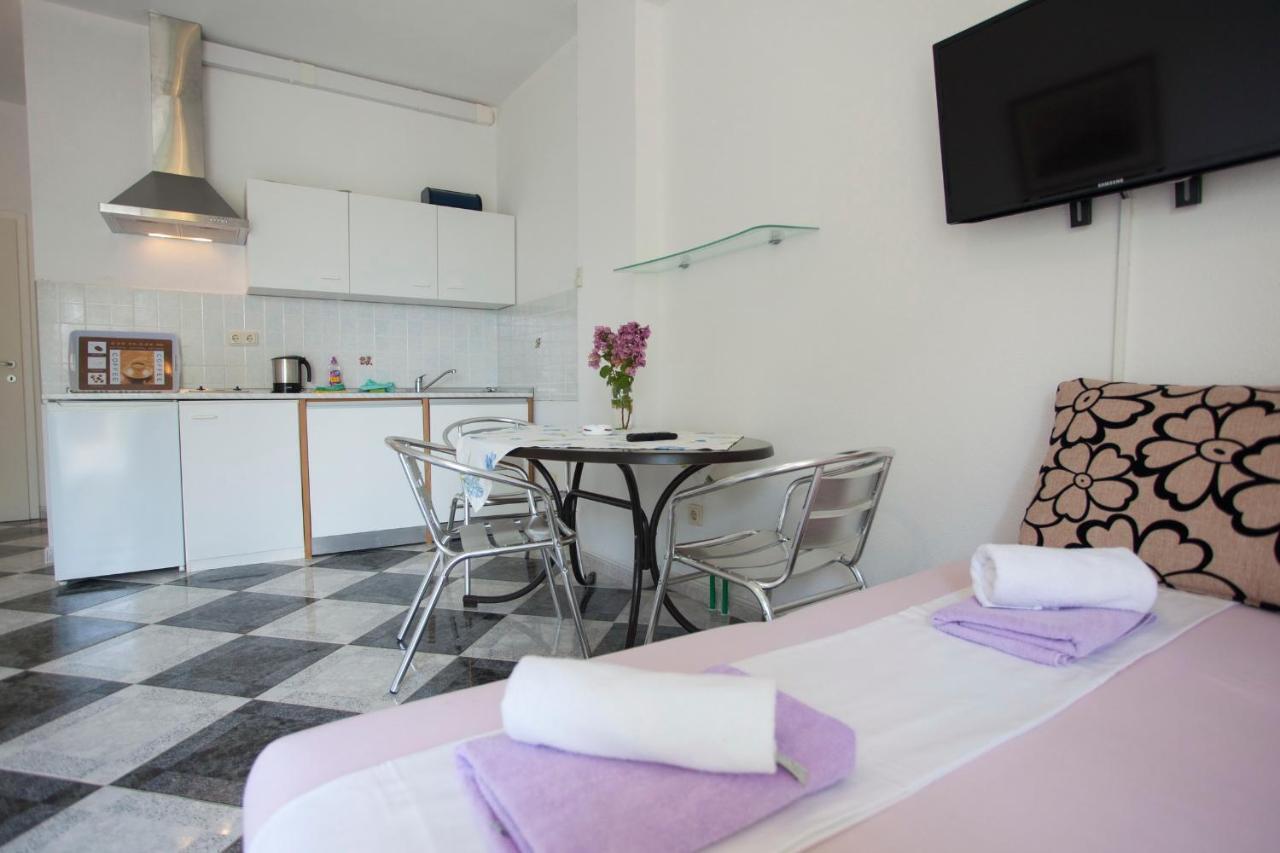 Apartments Damjanovic Makarská Pokoj fotografie