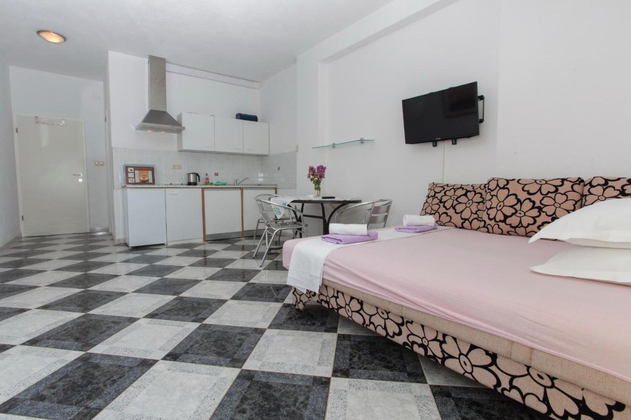 Apartments Damjanovic Makarská Pokoj fotografie